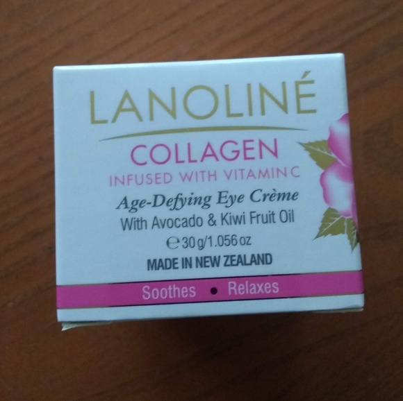lanoline collagen infused with vitamin c eye serum